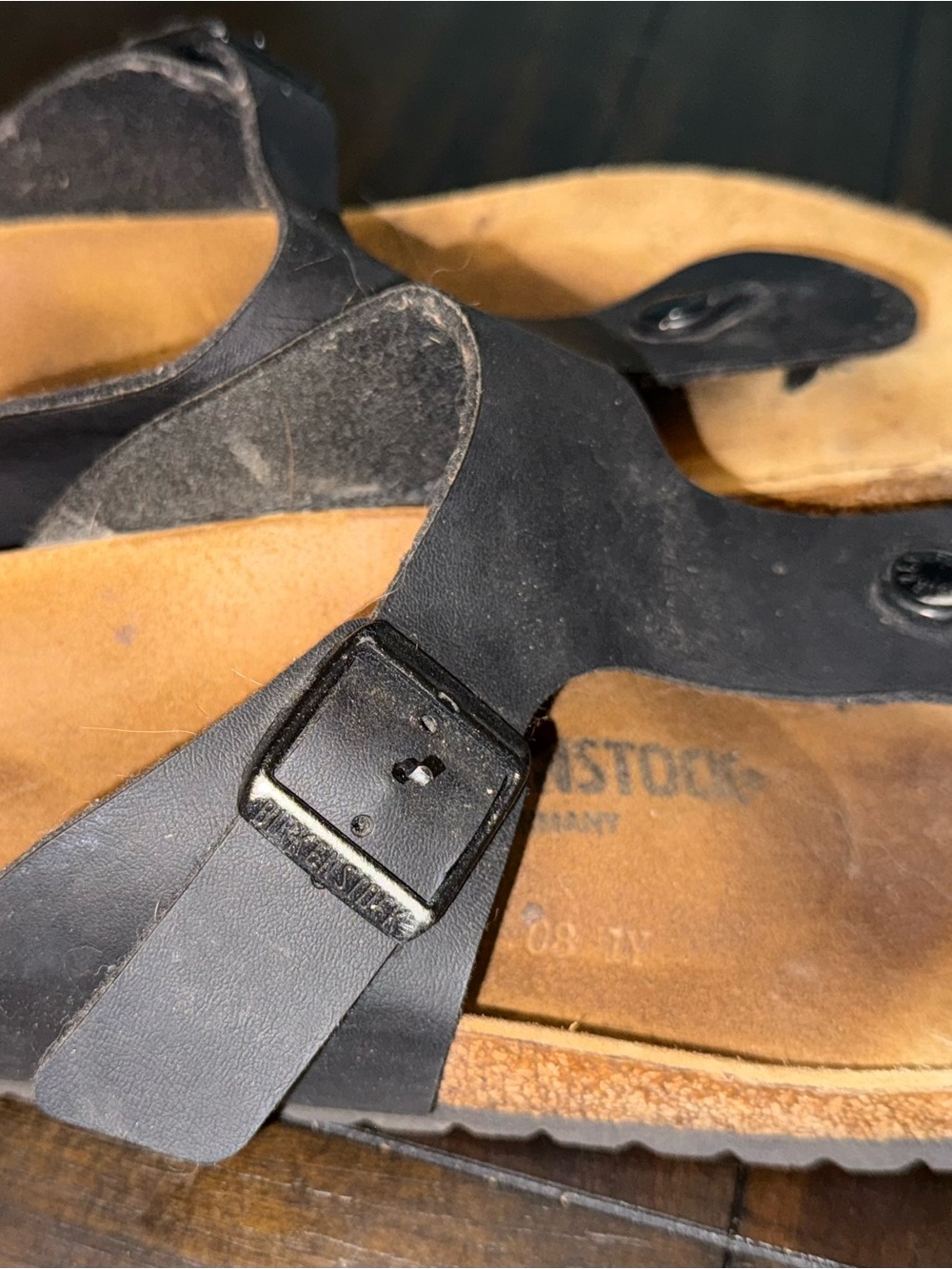 Birkenstock Gizeh Black Suede Sandal - Picture 3 of 7